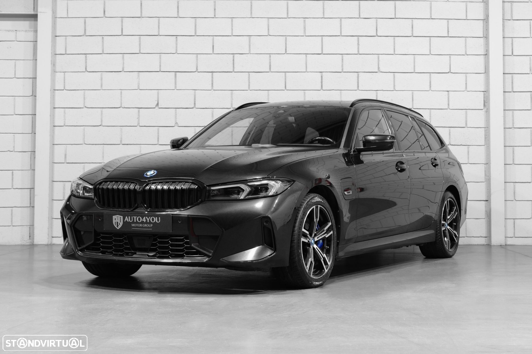 BMW 330 e Touring Pack M Auto - 1