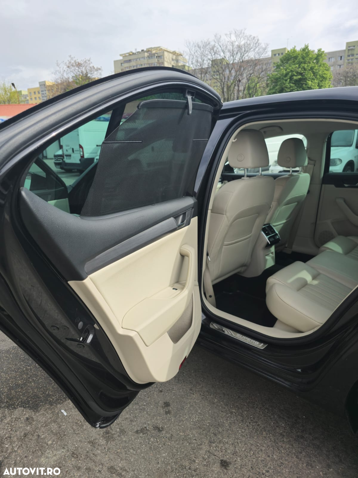Skoda Superb 2.0 TDI 4X4 DSG Style - 5