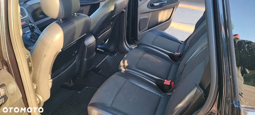 Ford S-Max 2.0 TDCi Ambiente - 7