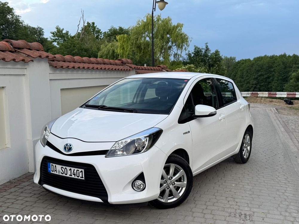 Toyota Yaris - 1