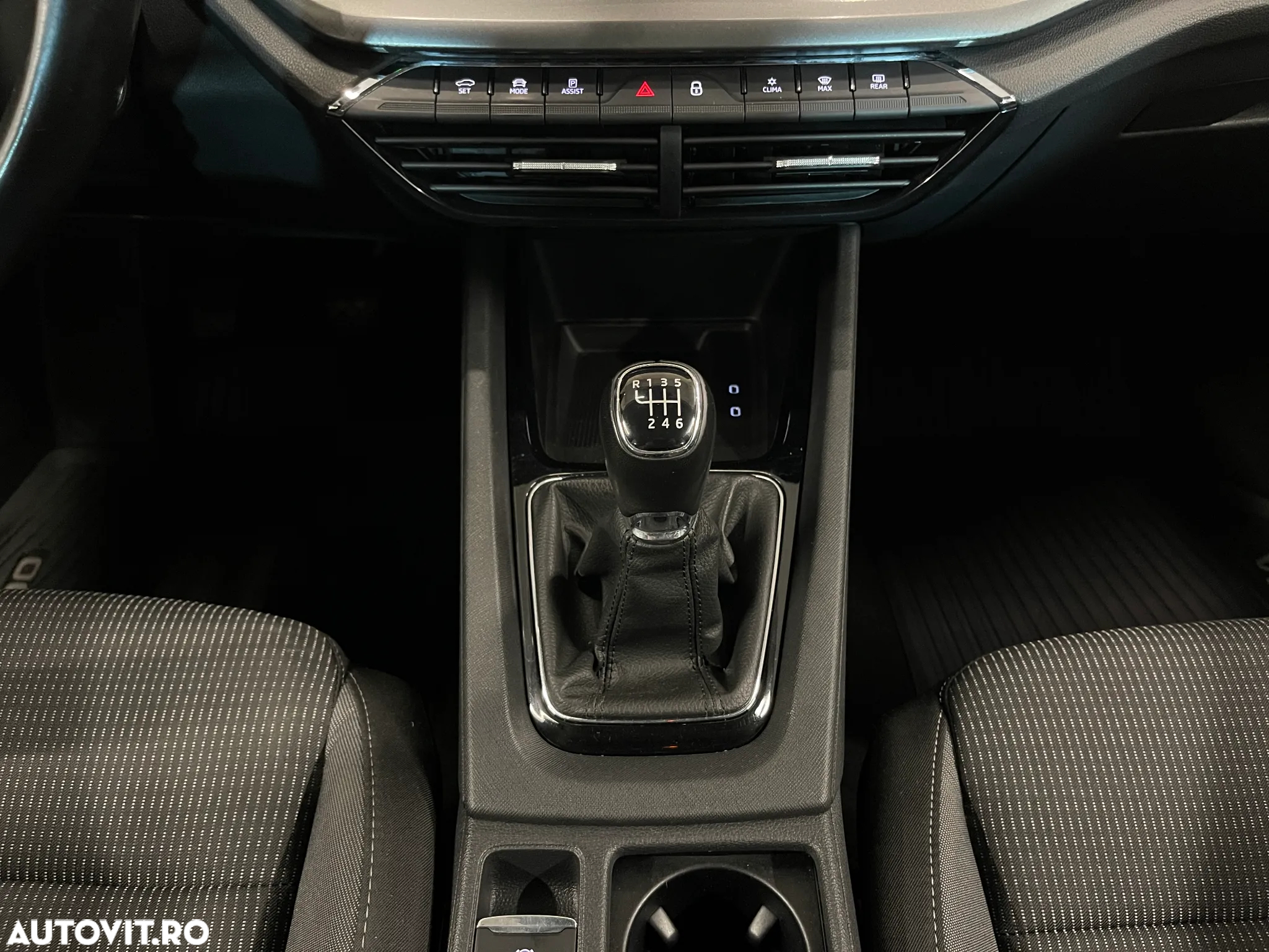 Skoda Octavia 2.0 TDI Ambition - 26