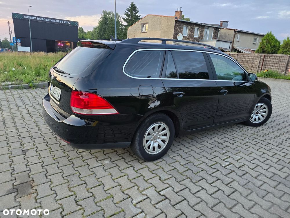 Volkswagen Golf 2.0 TDI Comfortline DSG - 11