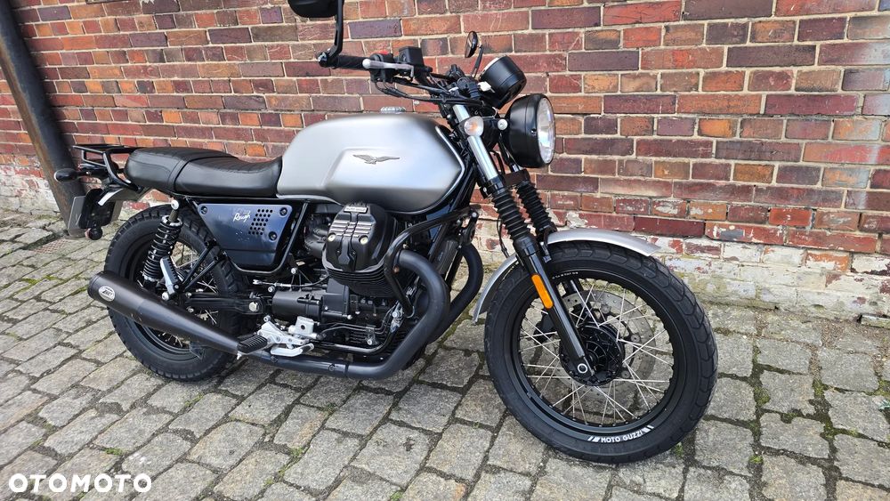 Moto Guzzi V7 - 23
