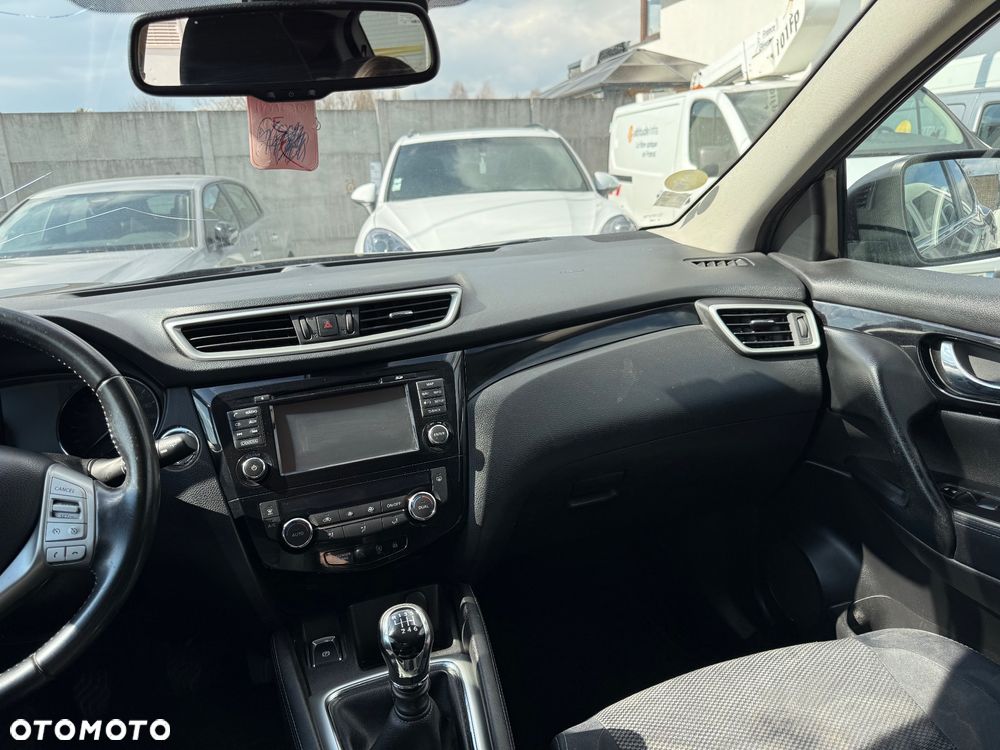 Nissan Qashqai - 11