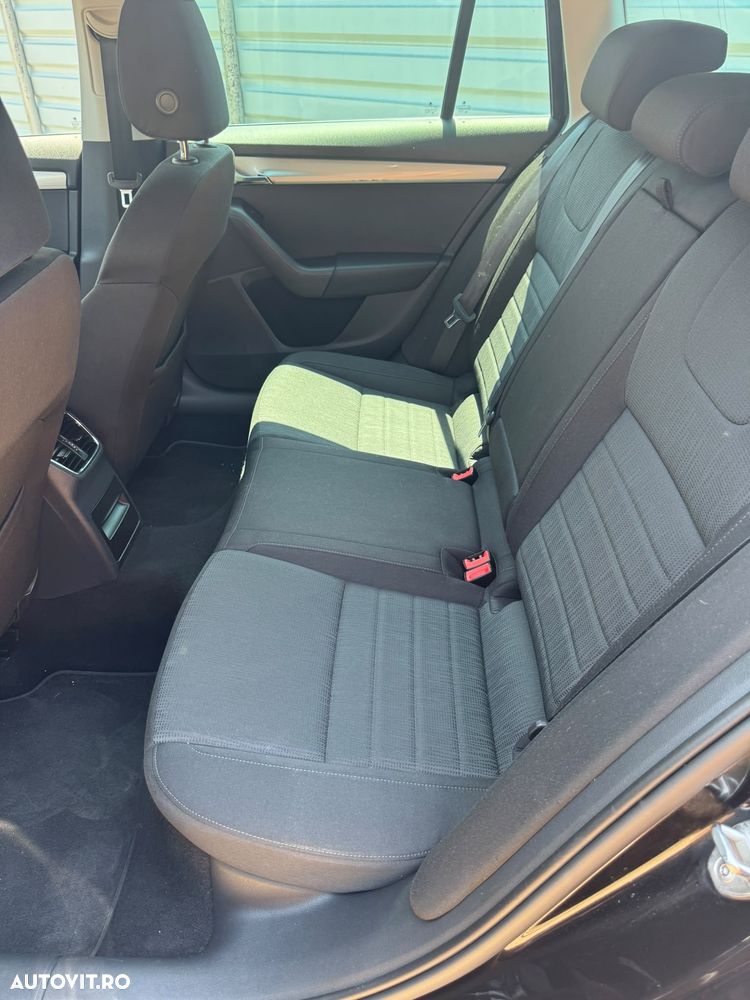 Skoda Octavia 2.0 TDI ELEGANCE DSG - 12