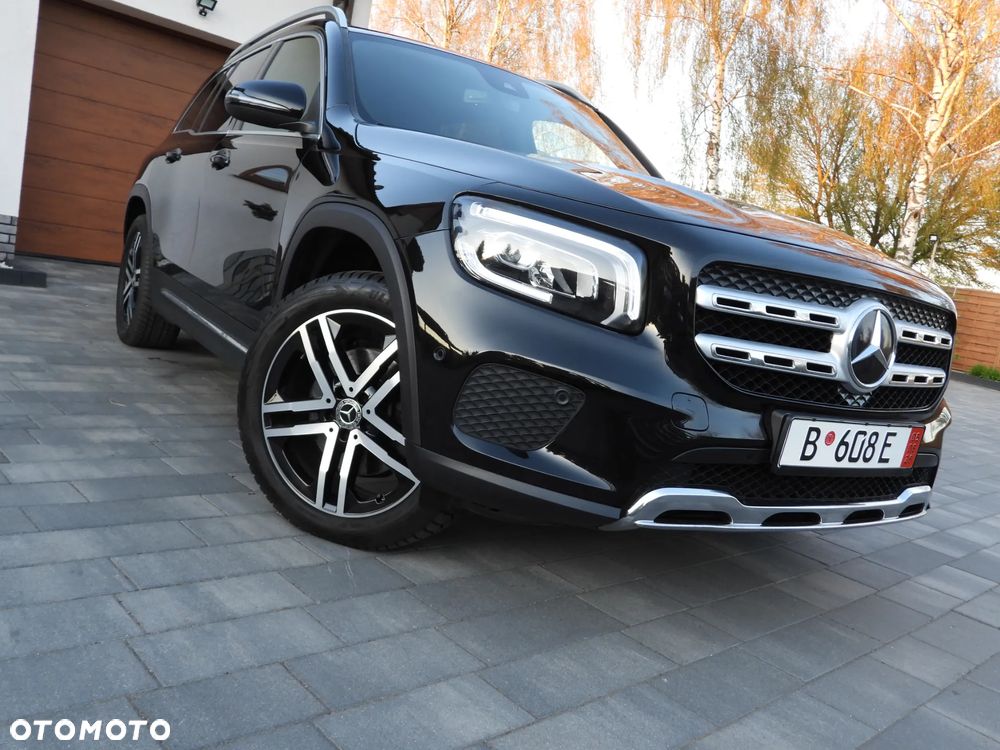Mercedes-Benz GLB 220 d 4Matic 8G-DCT Progressive - 14