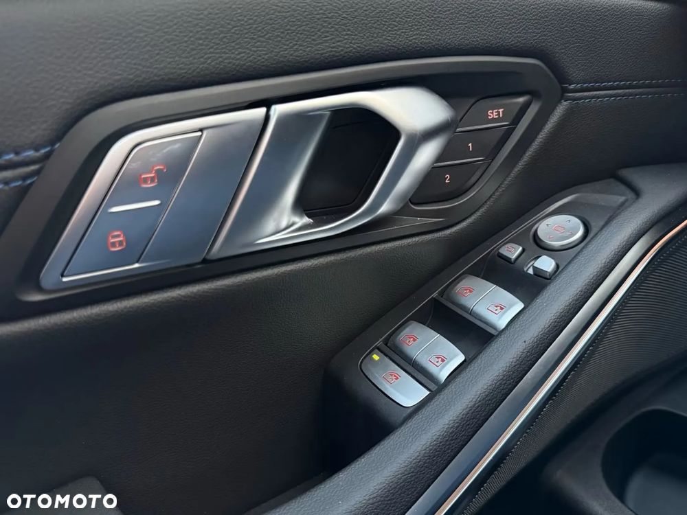 BMW Seria 3 M340i xDrive mHEV sport - 23