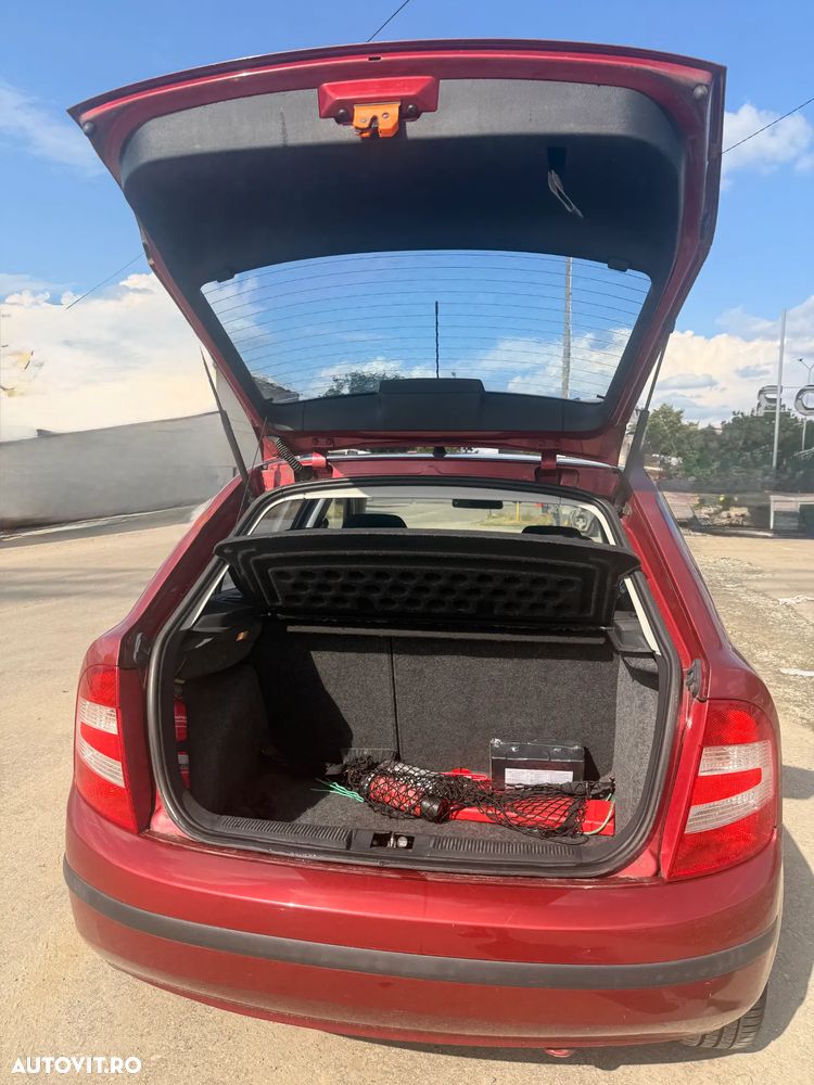 Skoda Fabia - 3