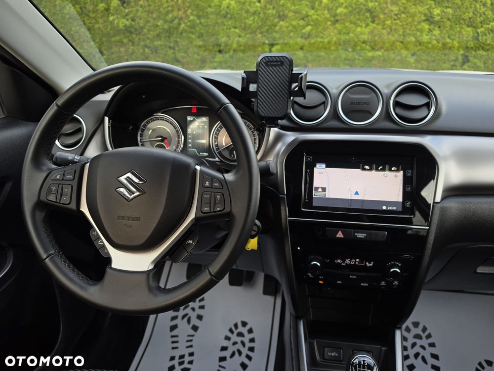 Suzuki Vitara 1.4 Boosterjet SHVS Premium 2WD - 22