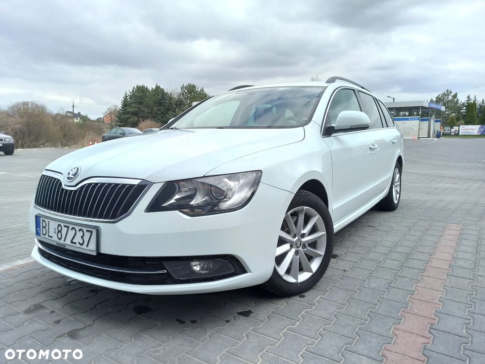 Skoda Superb 2.0 TDI Ambition - 1