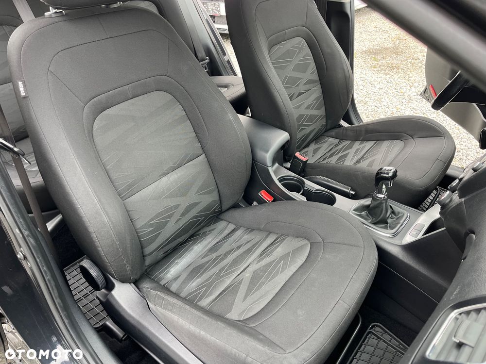Kia Ceed 1.6 GDI M - 19
