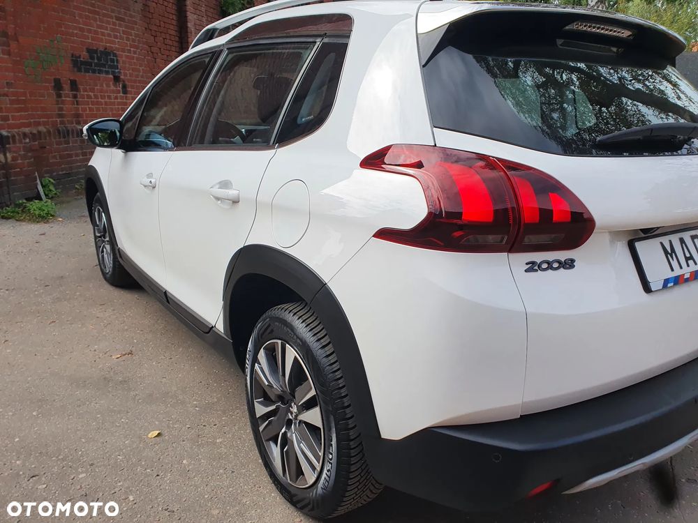 Peugeot 2008 PureTech 110 Stop&Start EAT6 Allure - 7