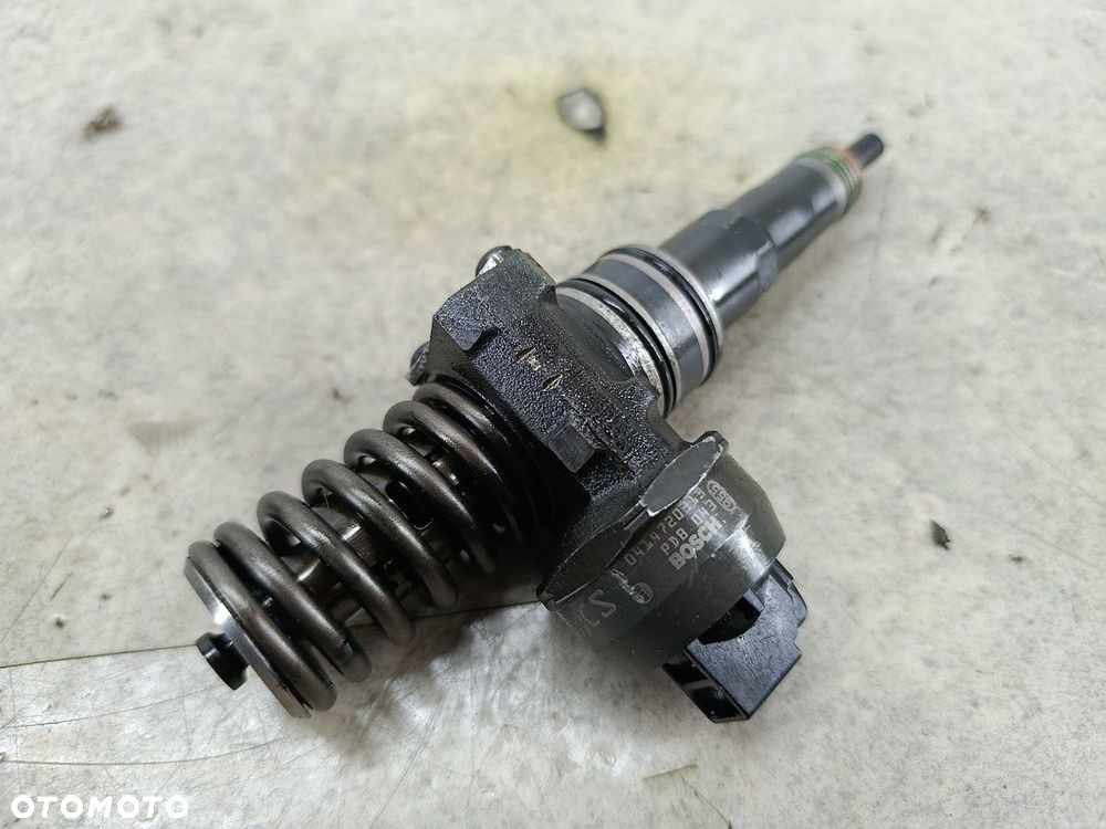 POMPOWTRYSK VW TRANSPORTER T5 038130073BN 0414720313  BOSCH 1.9 TDI - 7