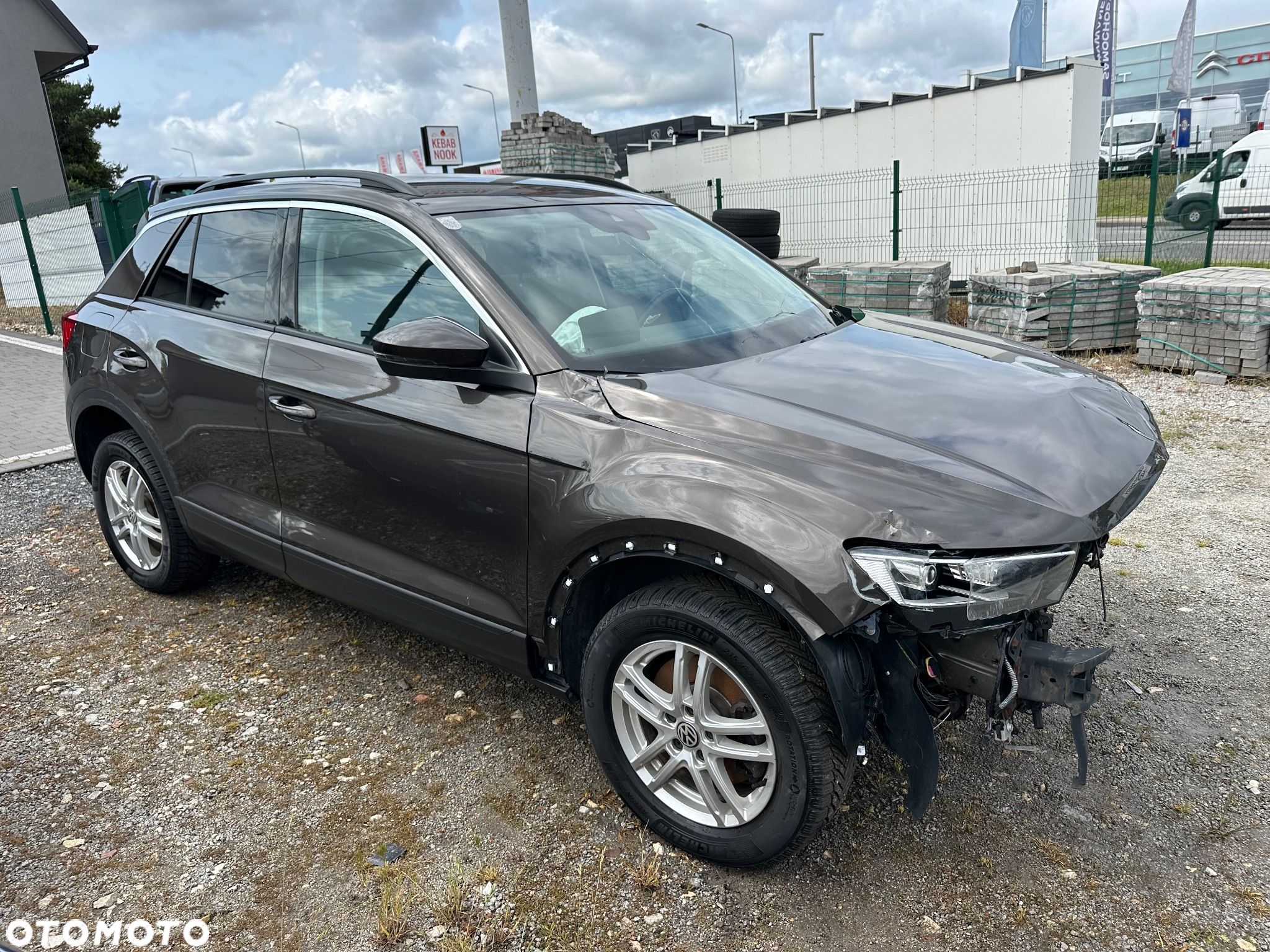 Volkswagen T-Roc 1.5 TSI GPF ACT Premium - 1