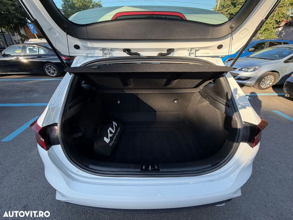 Kia Ceed 1.5 T-GDI 7DCT Best+ - 5