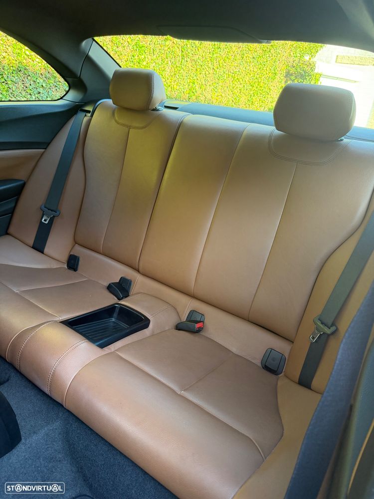 BMW 218 d Coupe Line Sport - 19