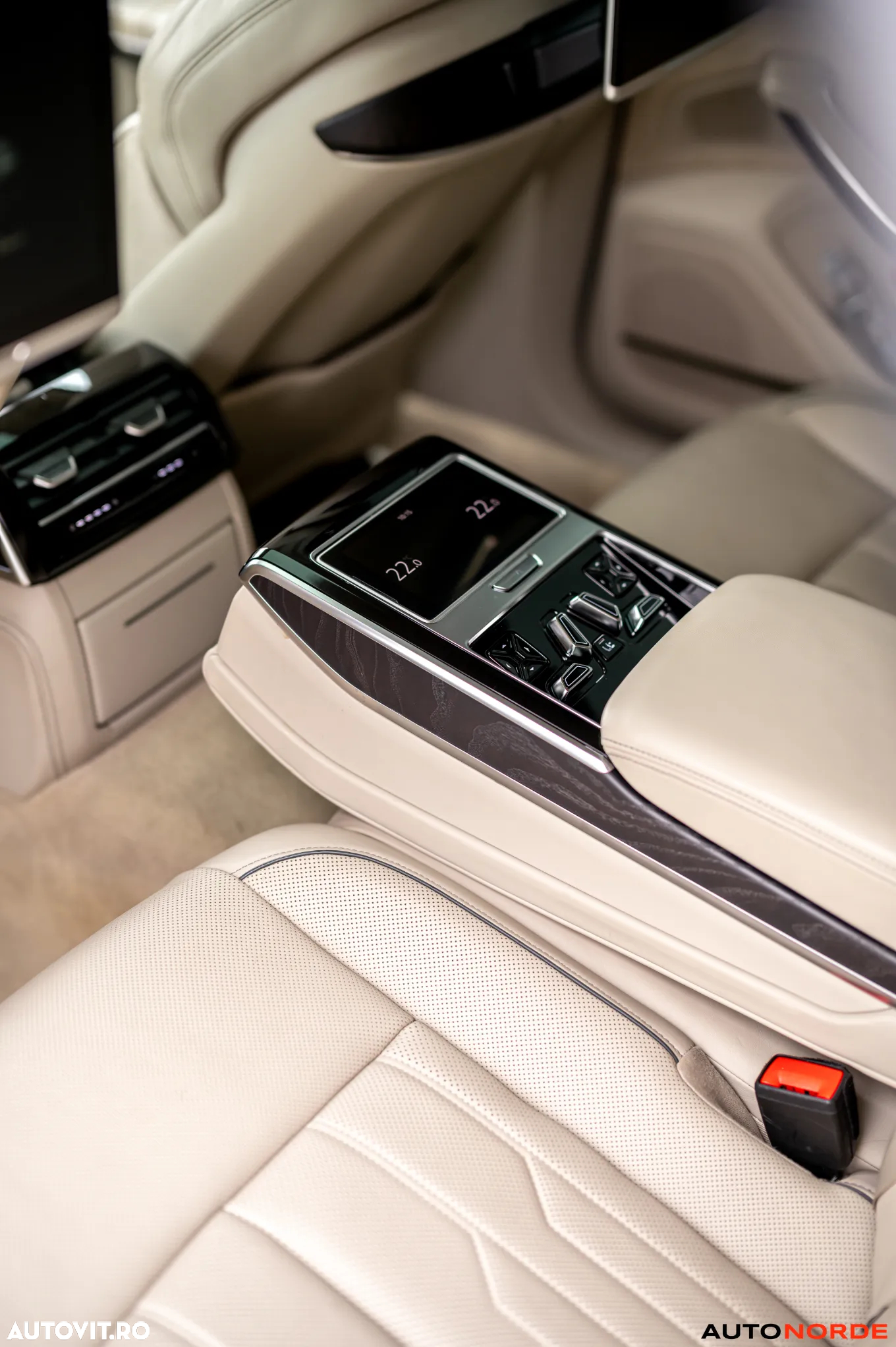 Audi A8 3.0 50 TDI quattro Tiptronic - 38
