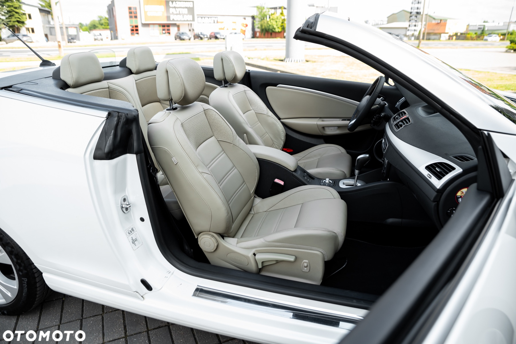 Renault Megane 2.0 140 CVT Coupe-Cabriolet Dynamique - 25