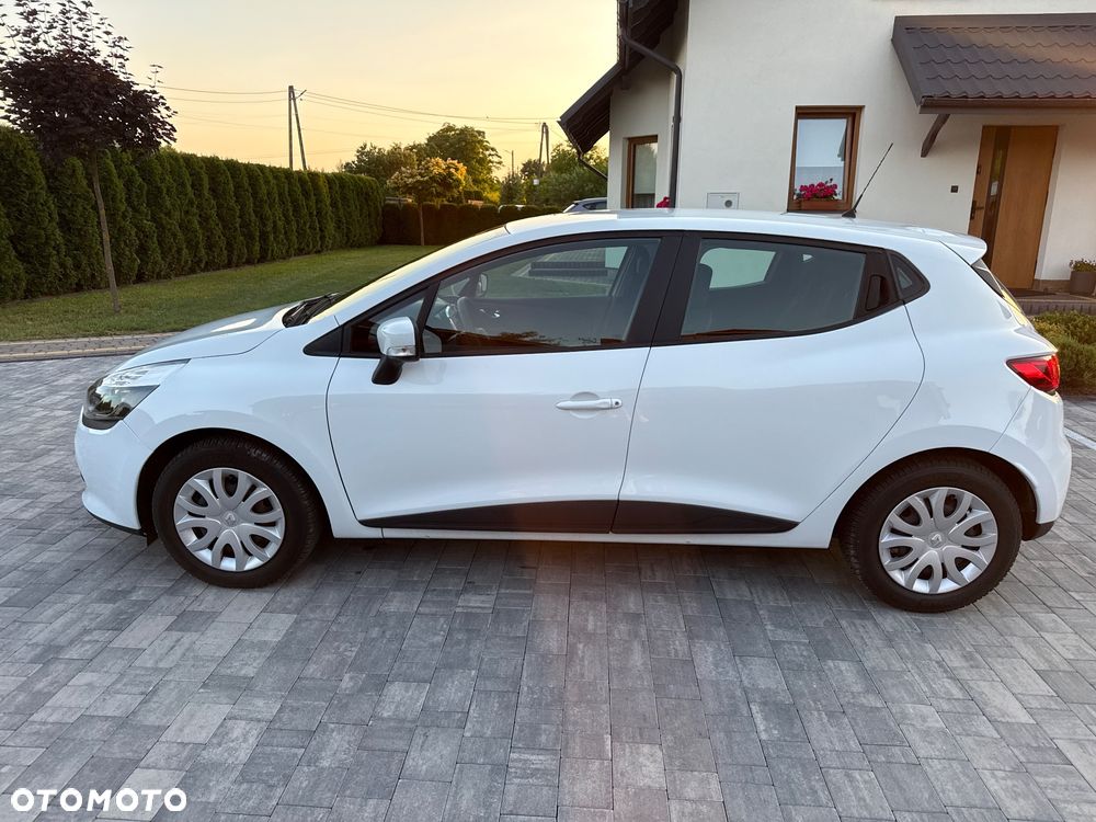 Renault Clio 1.2 16V 75 Dynamique - 15