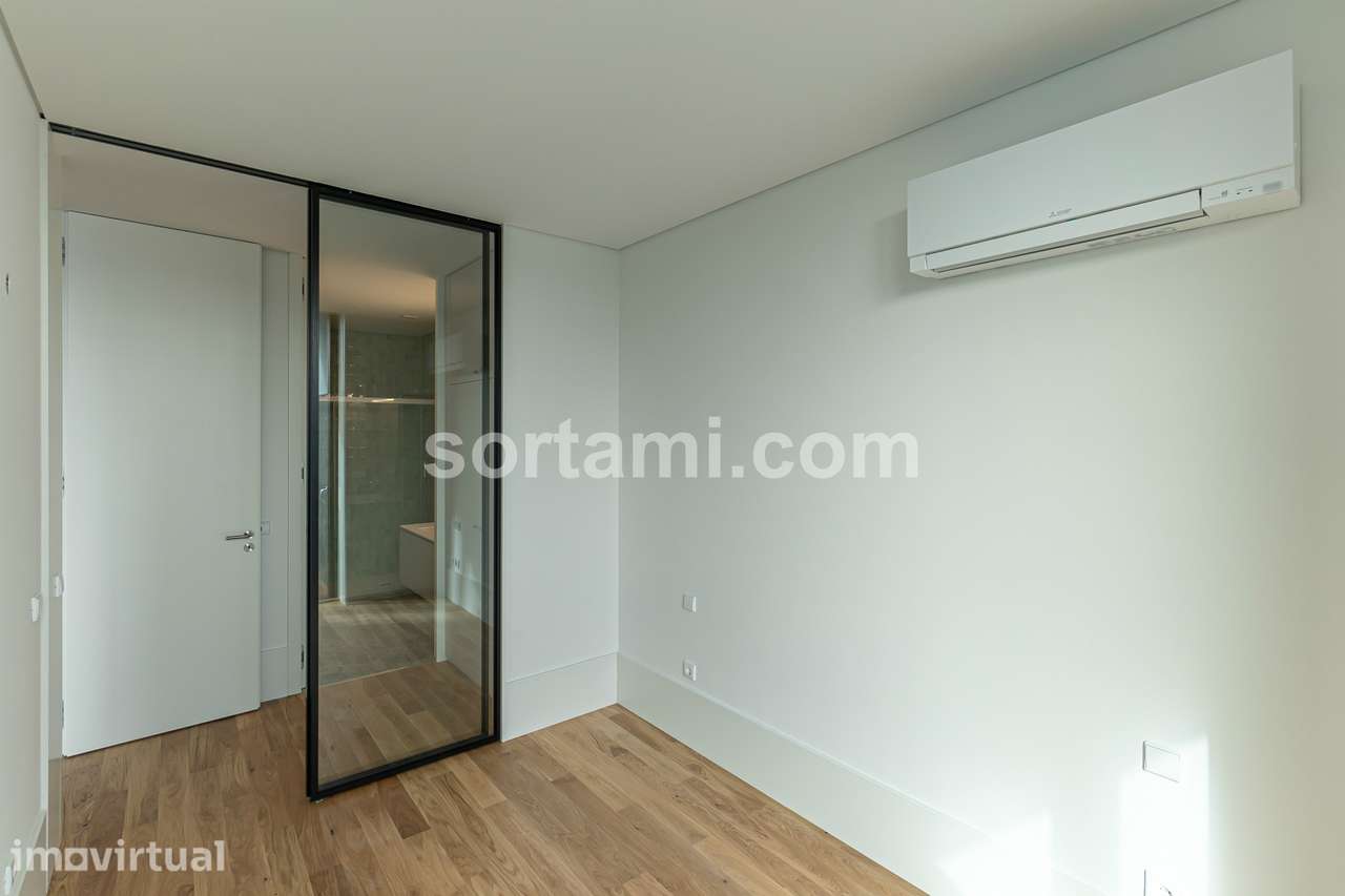 Apartamento T1+1 Venda em Cedofeita, Santo Ildefonso, Sé, Miragaia, Sã - Grande imagem: 3/18