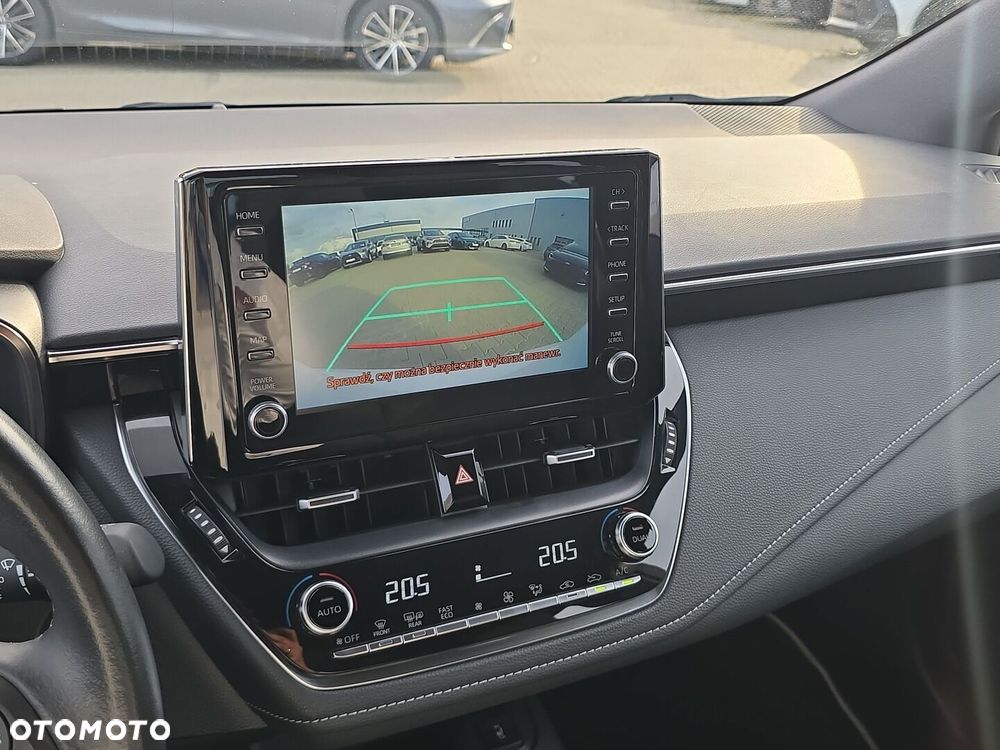 Toyota Corolla 1.8 Hybrid Comfort - 22