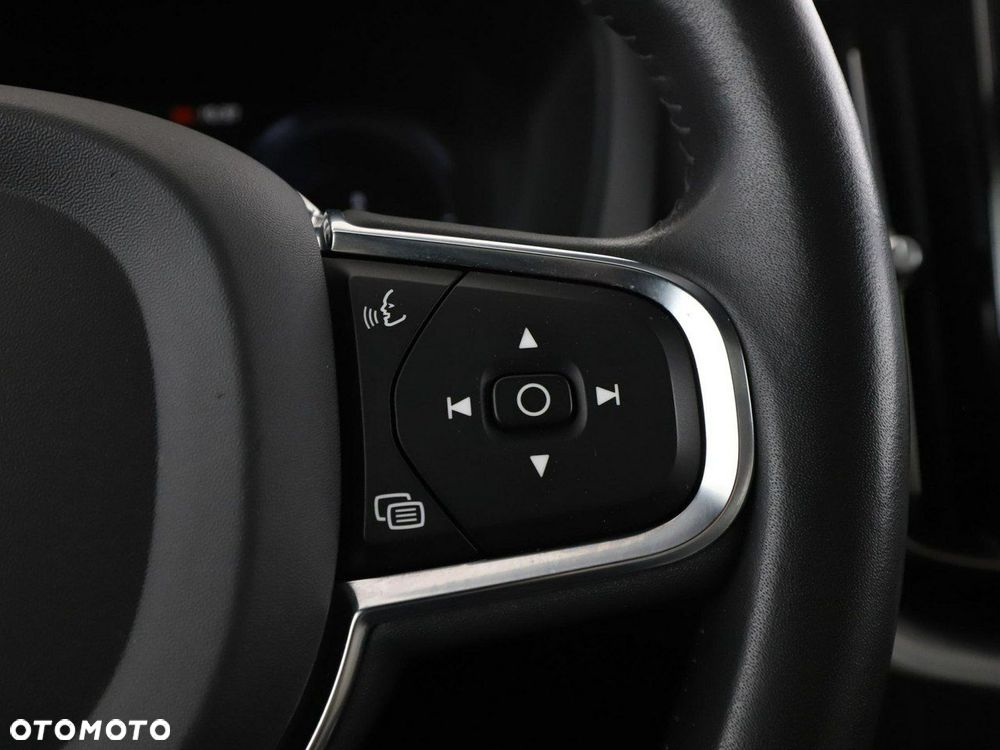 Volvo XC 60 T8 Plug-In Hybrid AWD Inscription - 33