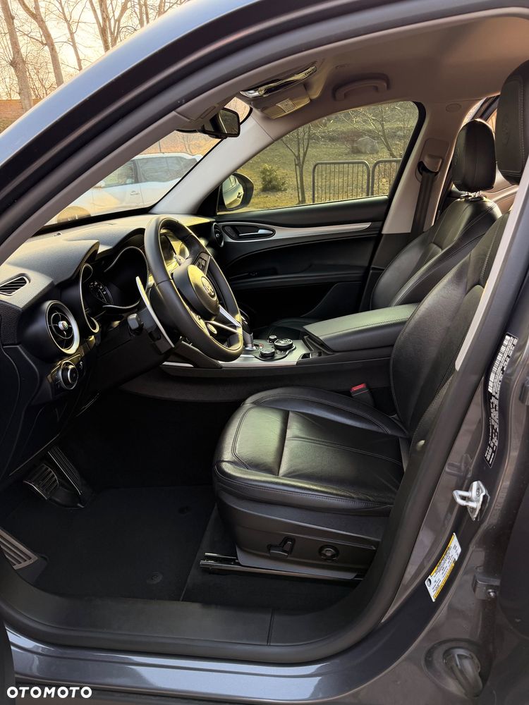 Alfa Romeo Stelvio 2.0 Turbo Super Q4 - 25