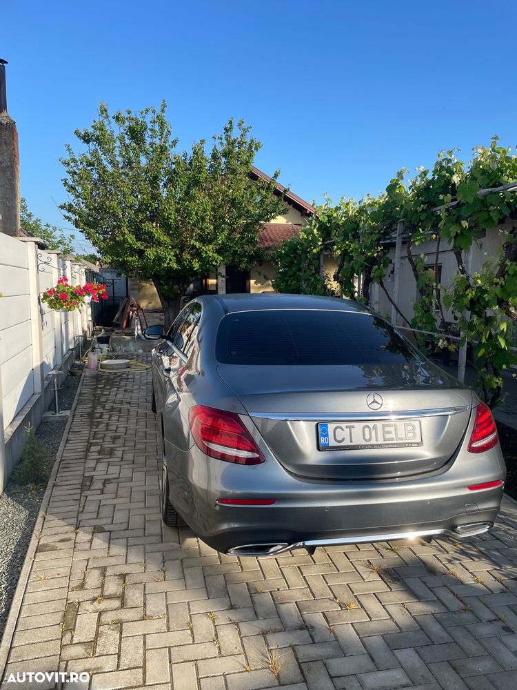Mercedes-Benz E - 3