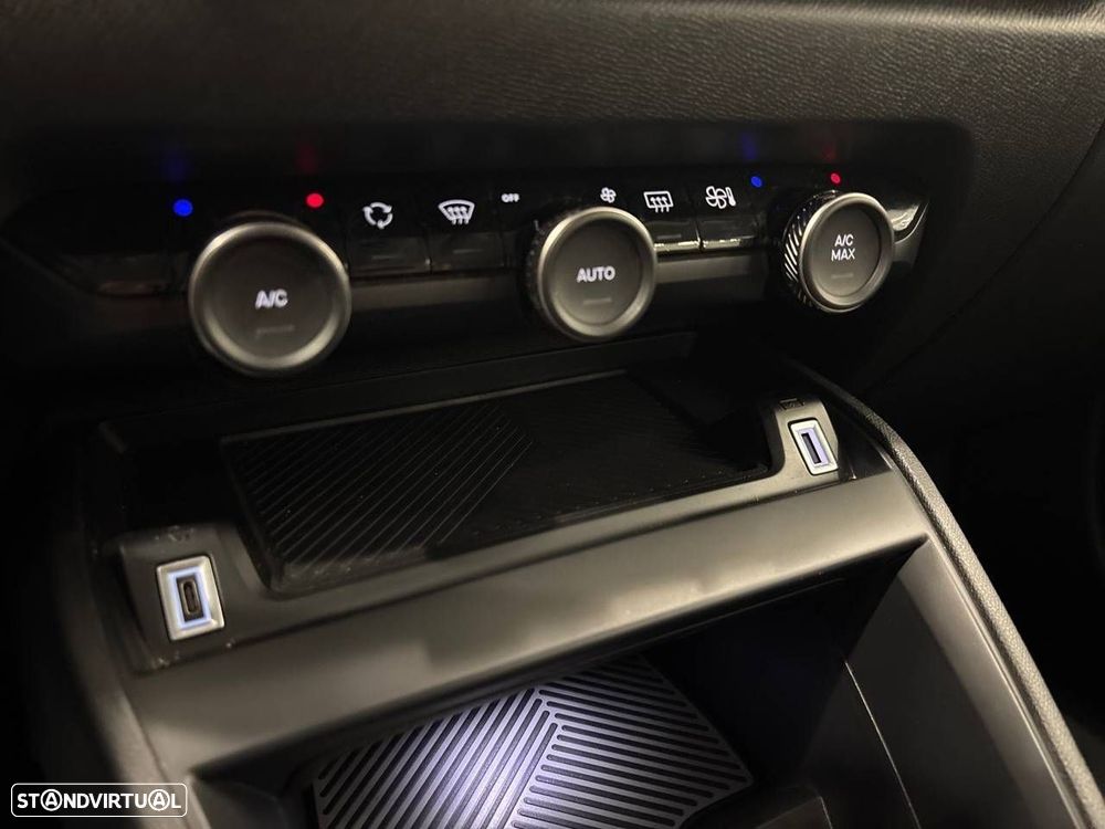 Citroën C4 1.2 Hybrid Plus e-DSC6 - 19