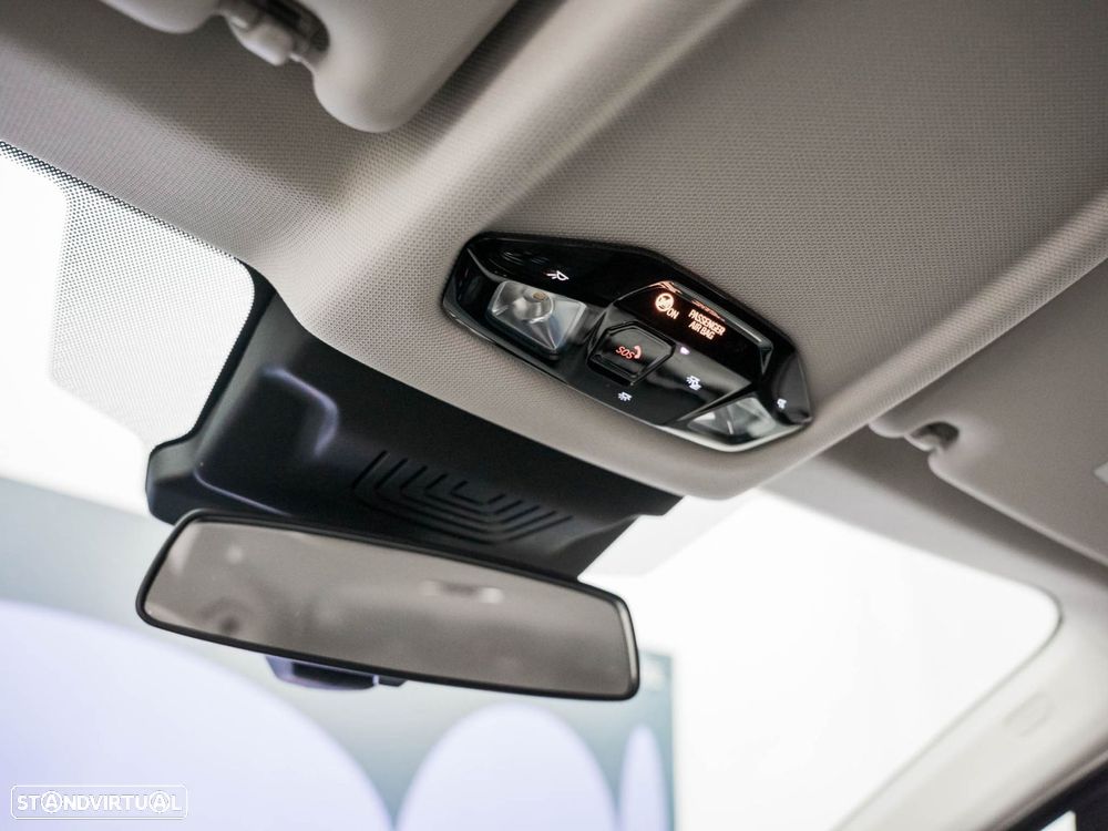 BMW 225xe Active Tourer e xDrive - 36