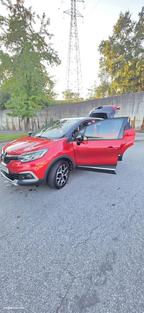 Renault Captur 1.2 TCe Exclusive - 1