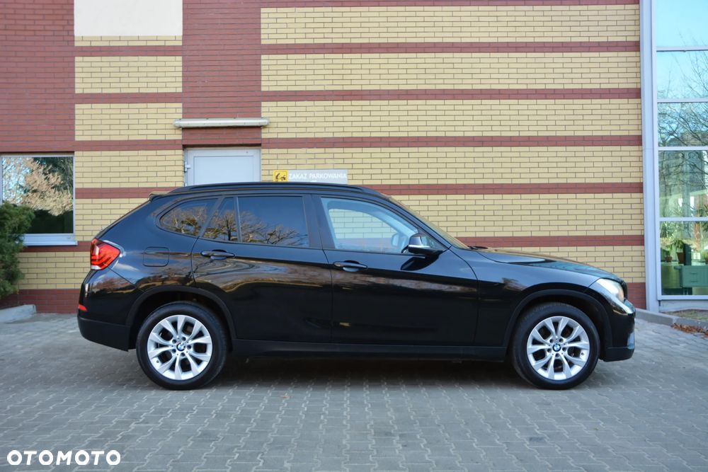 BMW X1 sDrive18d xLine - 10