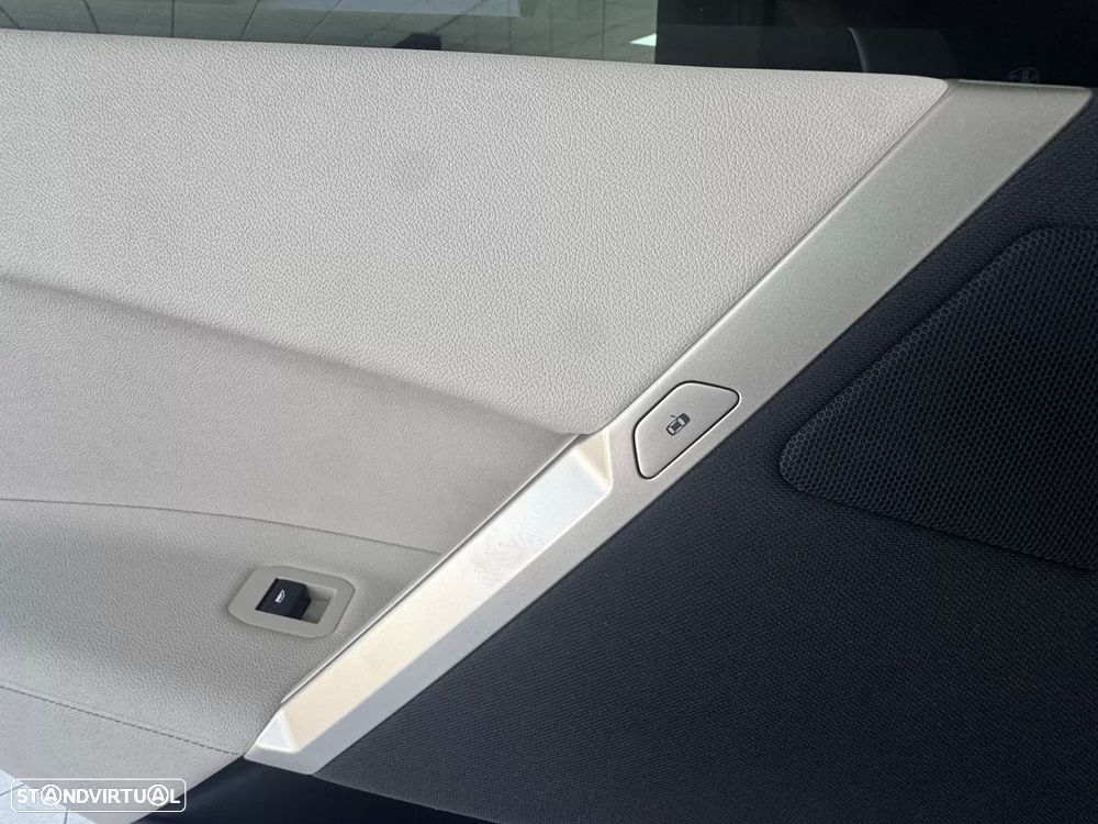 BMW iX xDrive 40 - 46