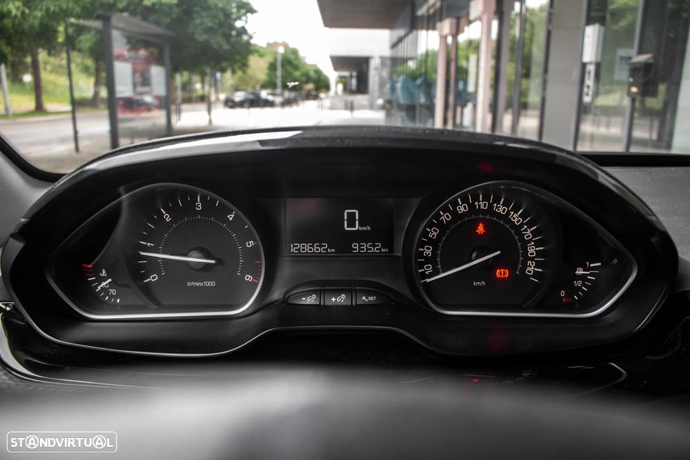 Peugeot 208 1.6 BlueHDi Active - 19