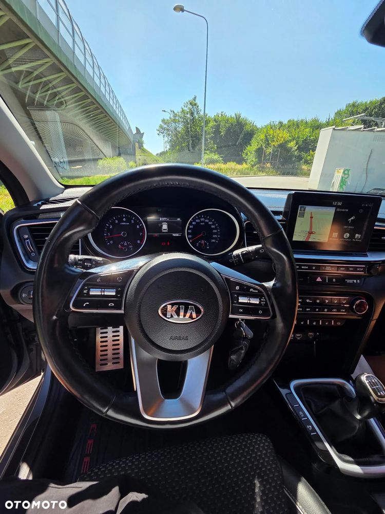 Kia Ceed 1.4 T-GDI L Business Line - 7