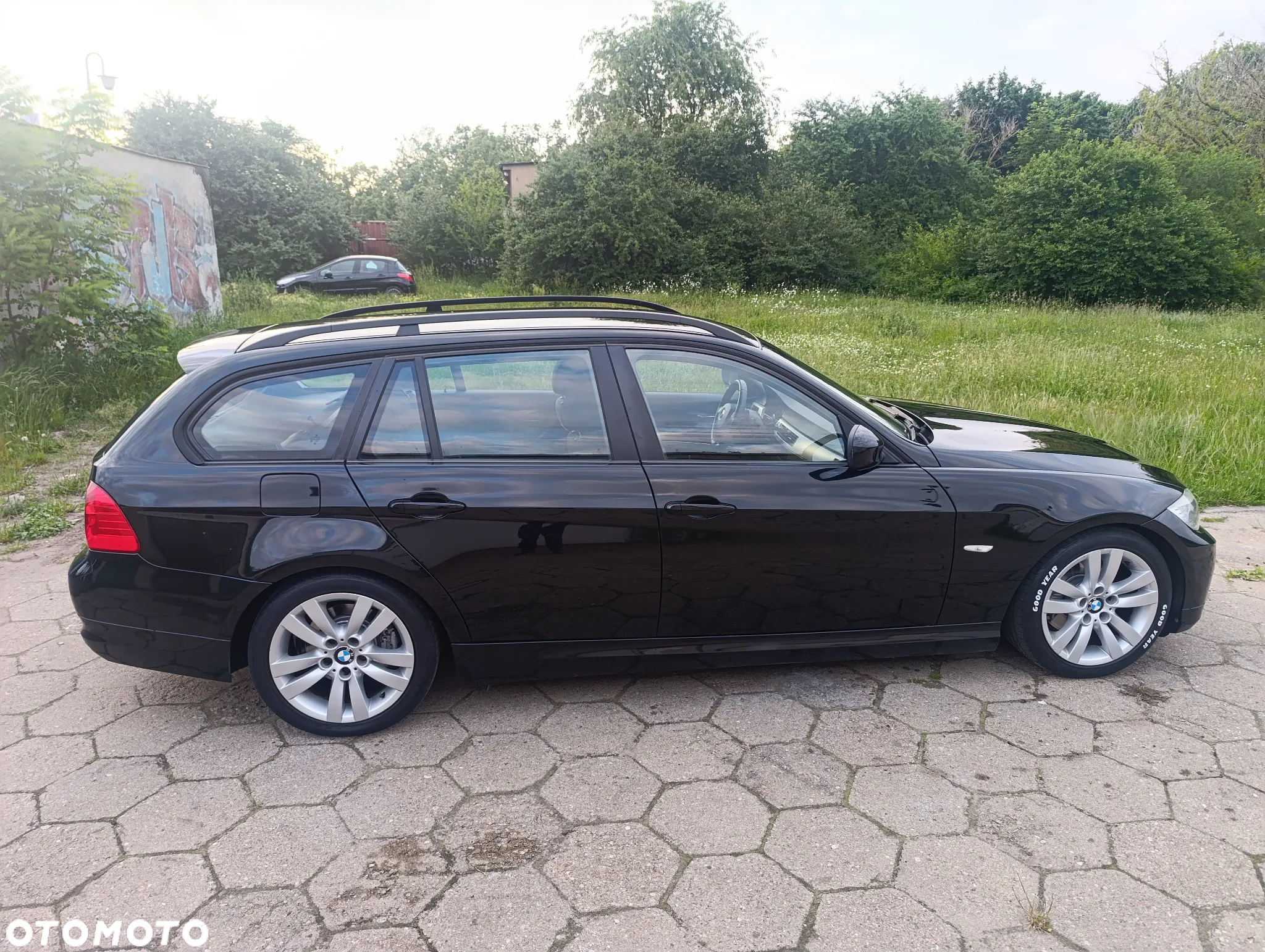 BMW Seria 3 320i - 2