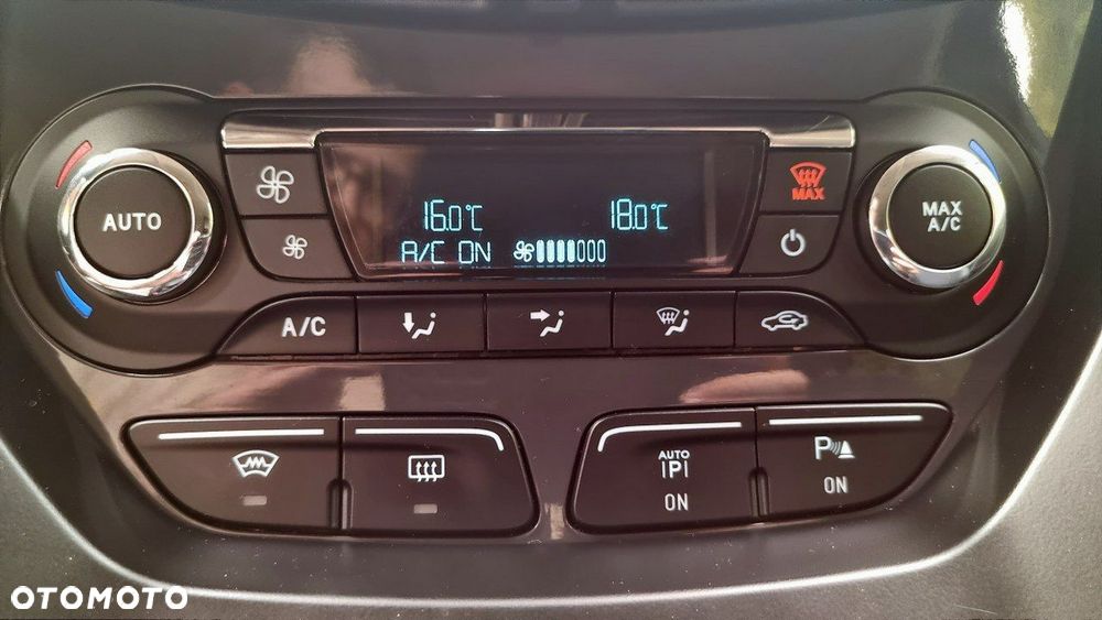 Ford Kuga - 15
