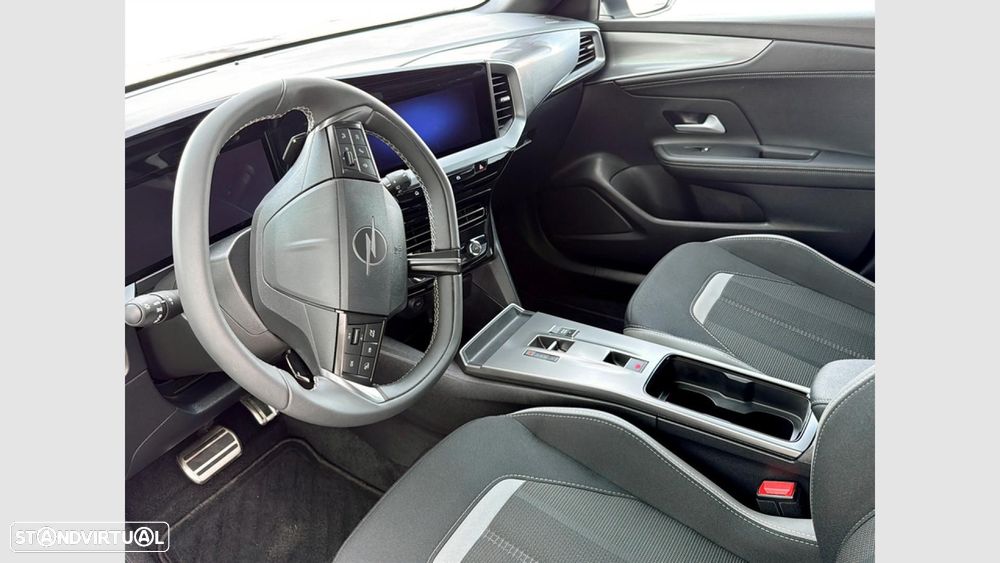 Opel Mokka 1.2 Hybrid GS eDCT - 13