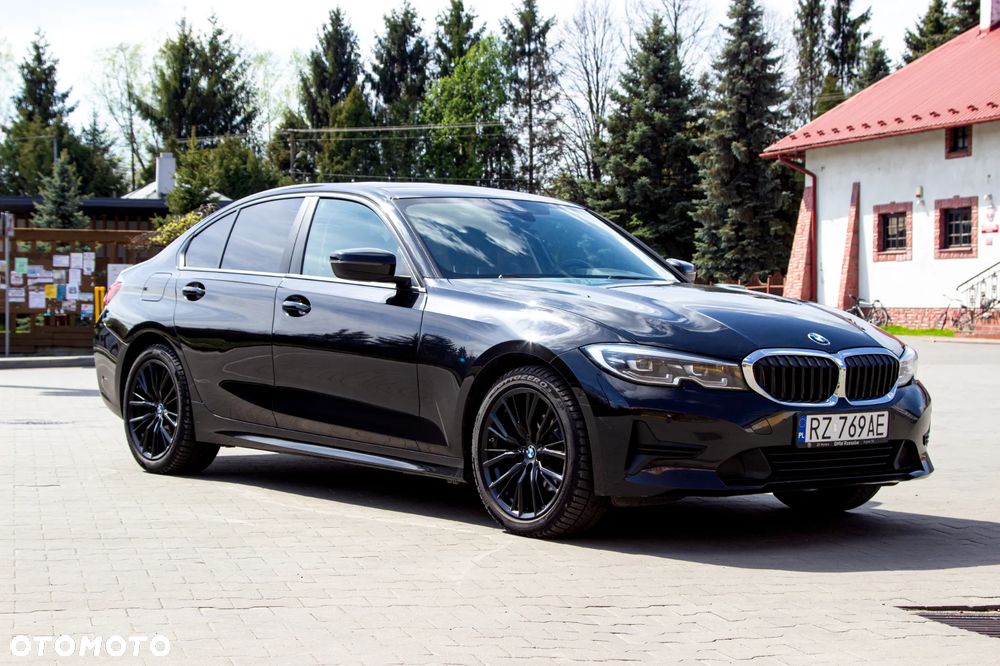 BMW Seria 3 320i Advantage - 2