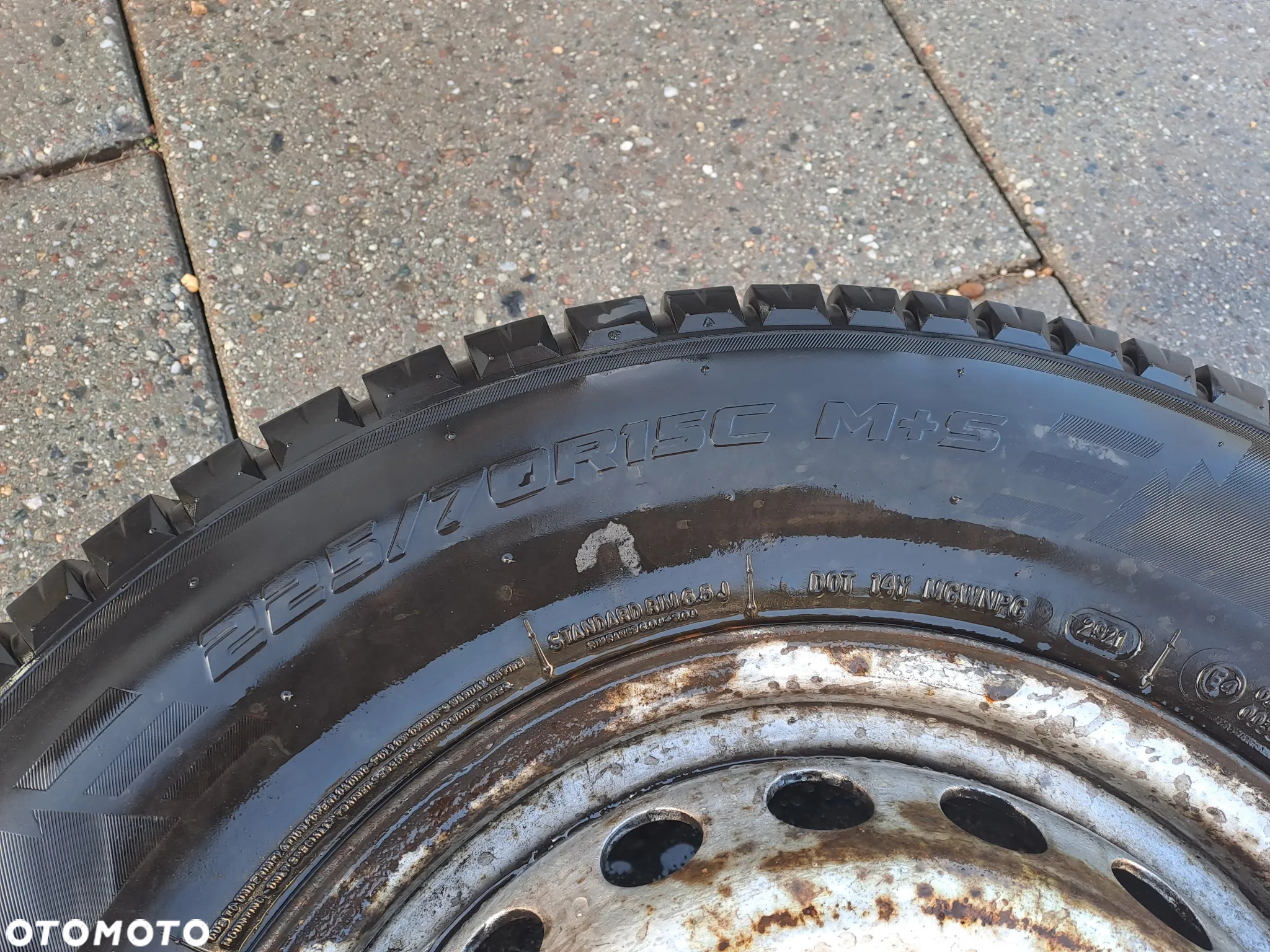 Mercedes Sprinter komplet felg z oponami225/70 R15C 5x112 - 14