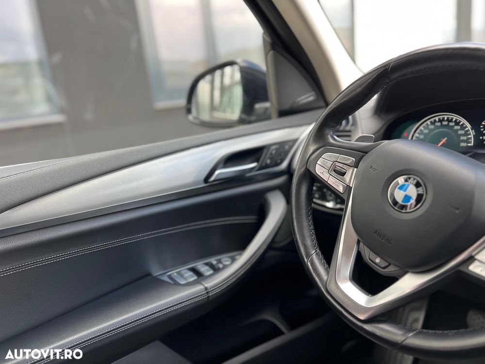 BMW X3 xDrive30i AT xLine - 13