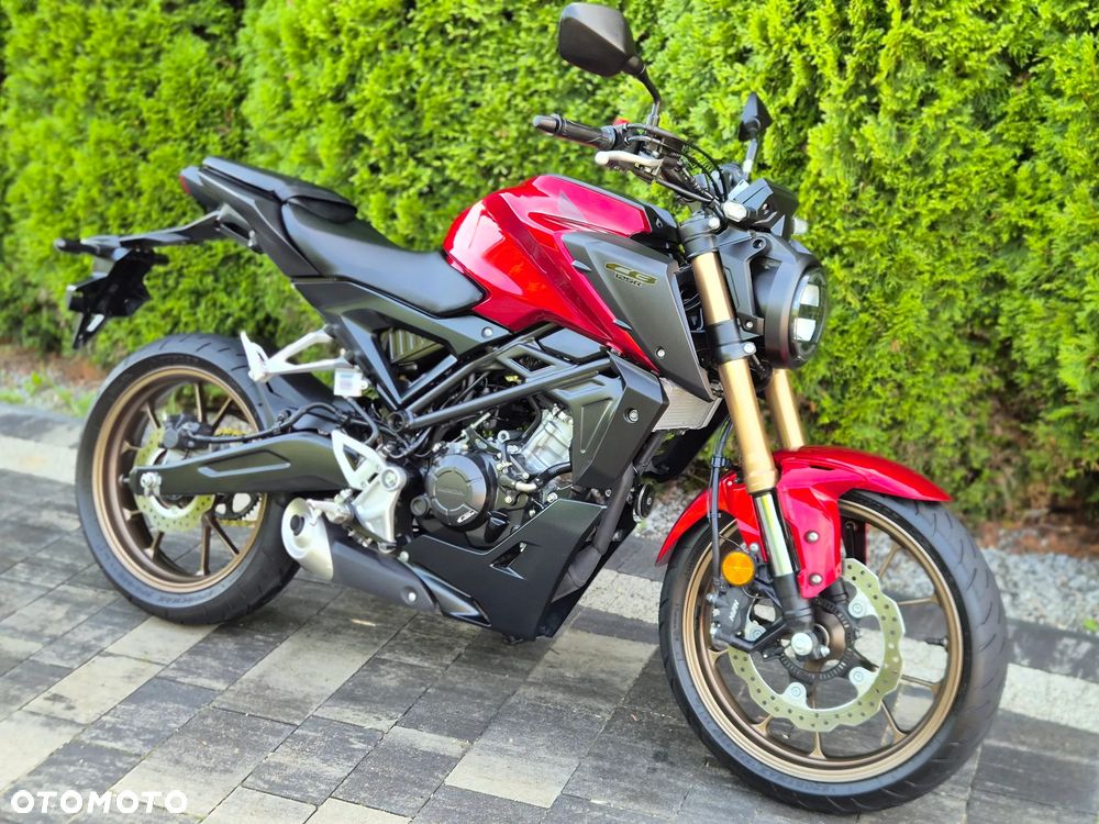 Honda CB - 1