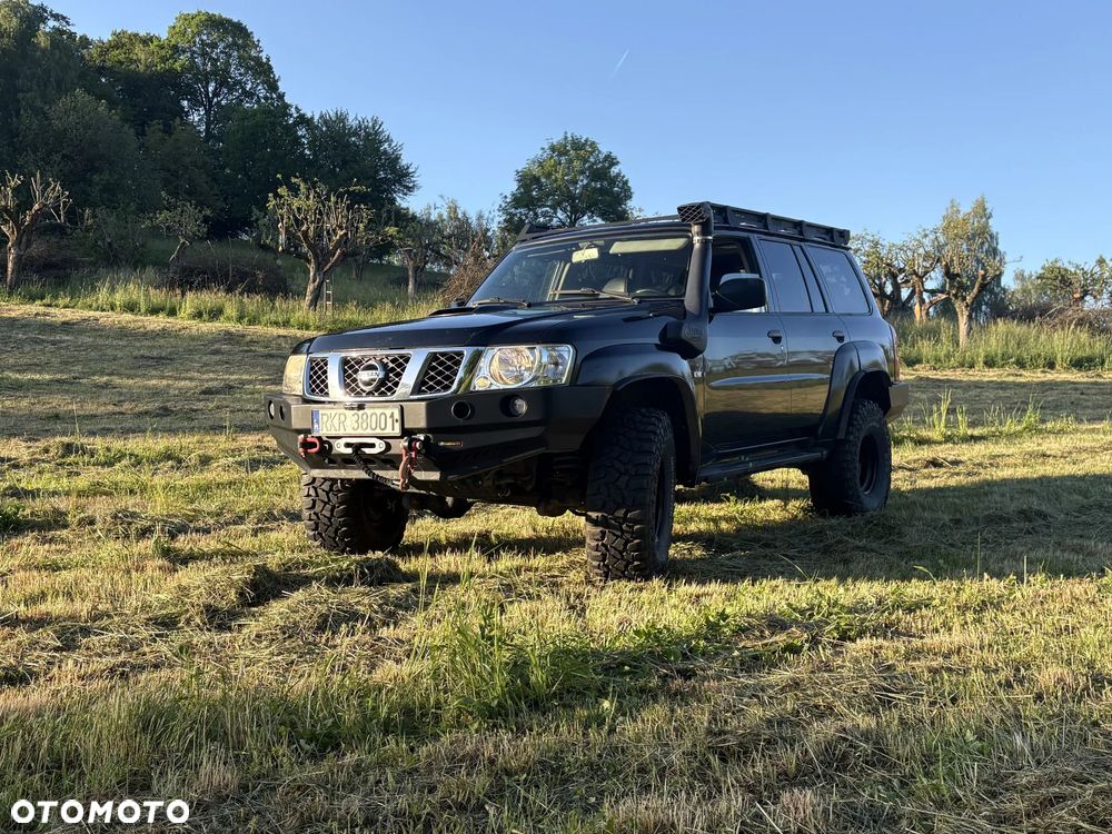 Nissan Patrol - 10