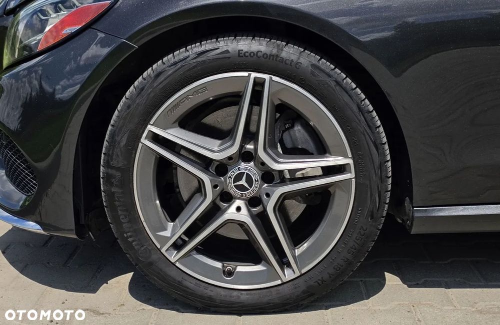 Mercedes-Benz Klasa C 300 9G-TRONIC AMG Line - 29