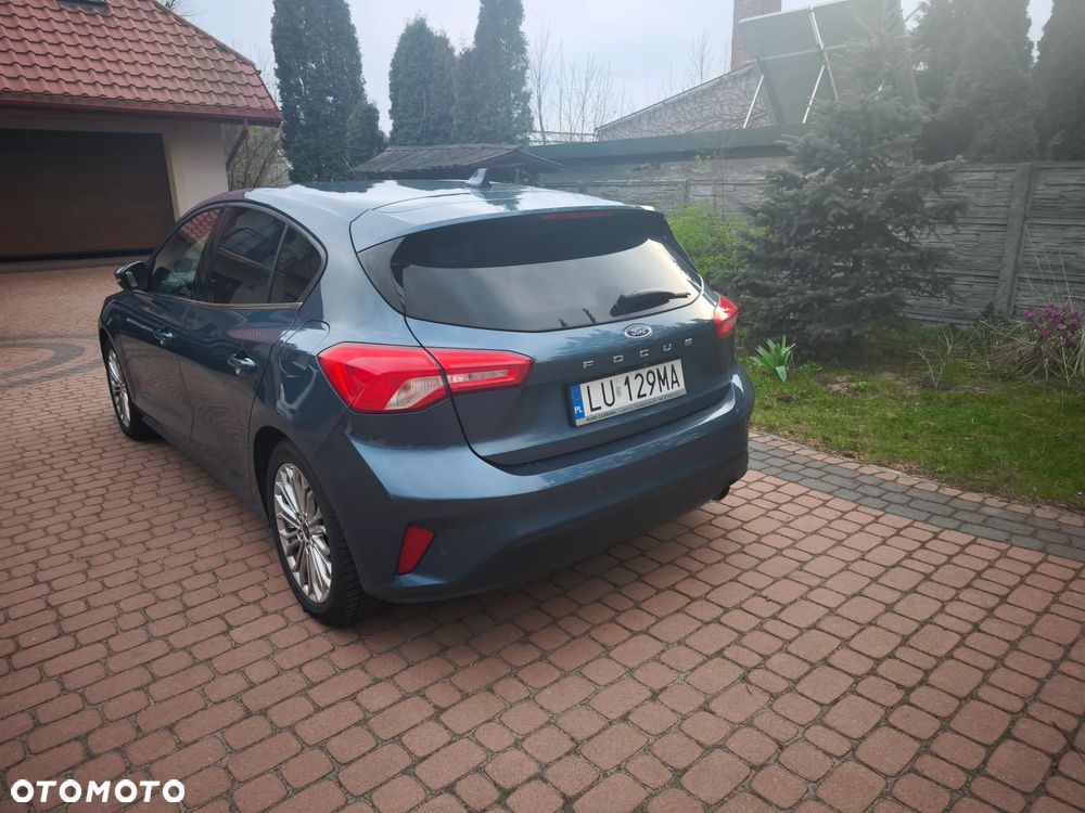 Ford Focus 1.0 EcoBoost Titanium - 3