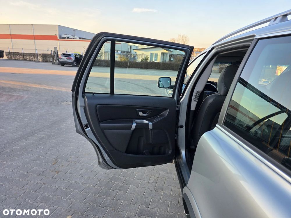 Volvo XC 90 D5 AWD Summum - 10