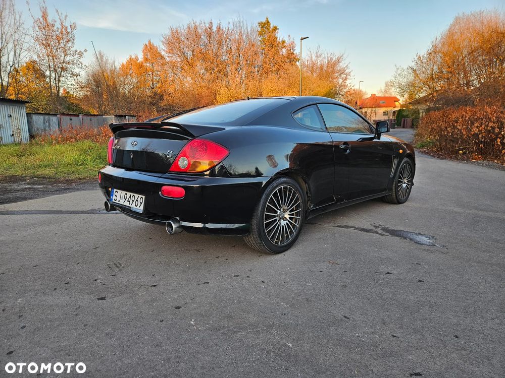 Hyundai Coupe 2.7 GLS - 3