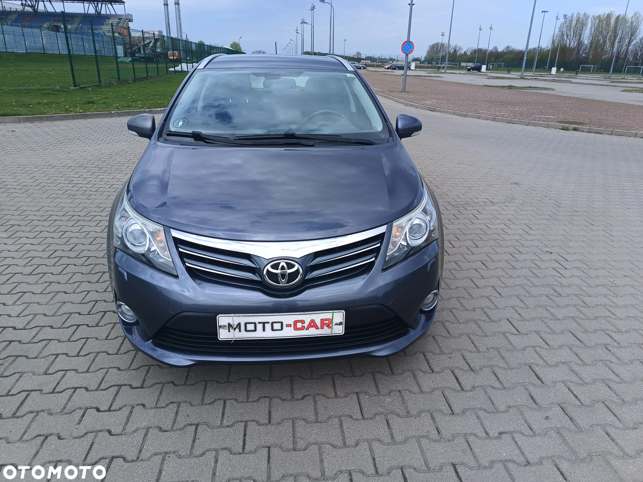 Toyota Avensis 1.8 Luna - 3