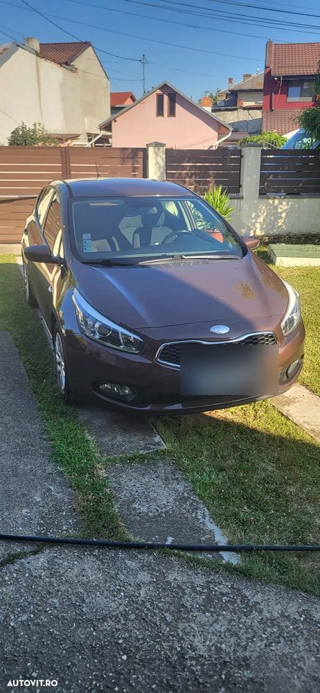 Kia Ceed 1.4 GSL BEST - 2