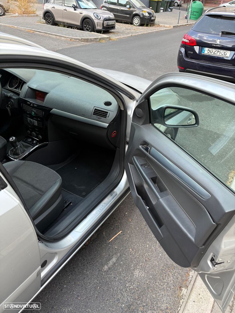 Opel Astra 1.7 CDTI Edition - 10